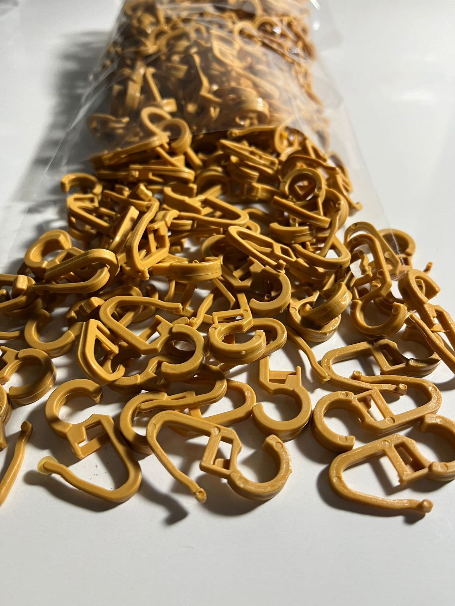 Altın Renkli Rustik Halka Klipsi