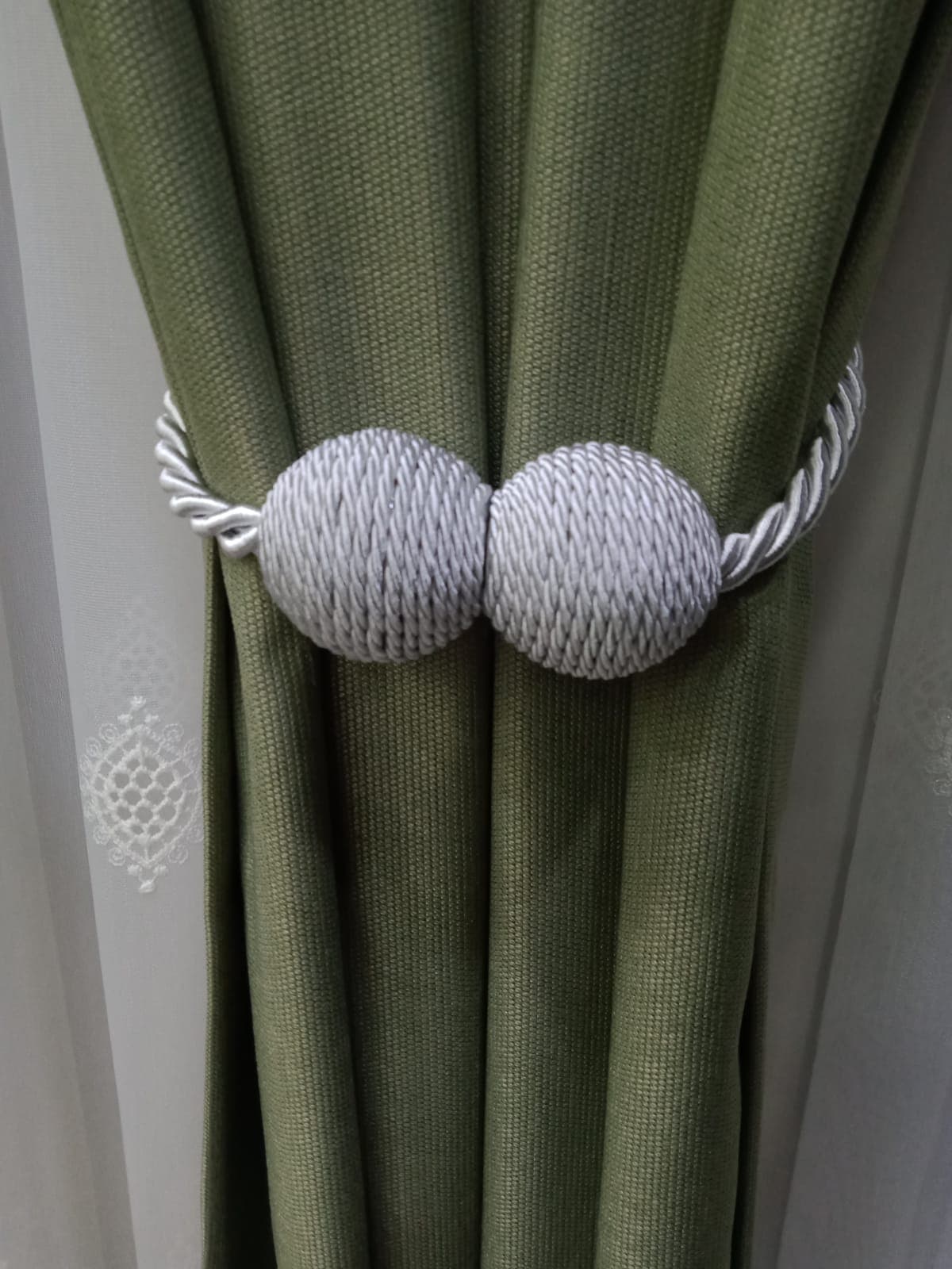 Gümüs Renkli Mıknatıslı Braçol