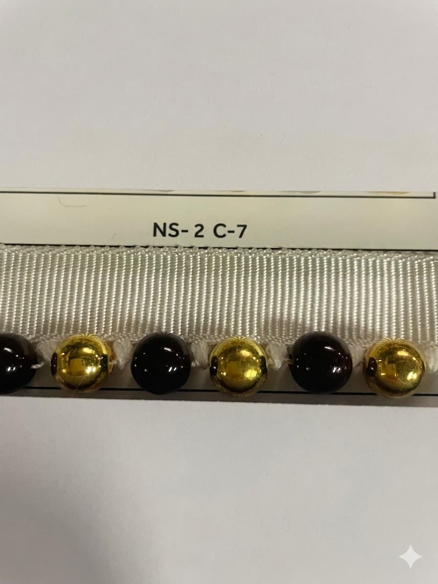 Sıra Boncuk Ekru Kurdele Orta Boy Gold-Siyah Boncuk (NS-2 C-7)